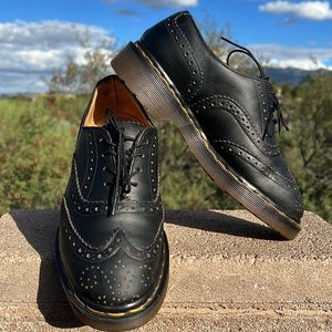 Dr. Martens | Shoes | Dr Martens Mie Brogue Wingtip Vintage